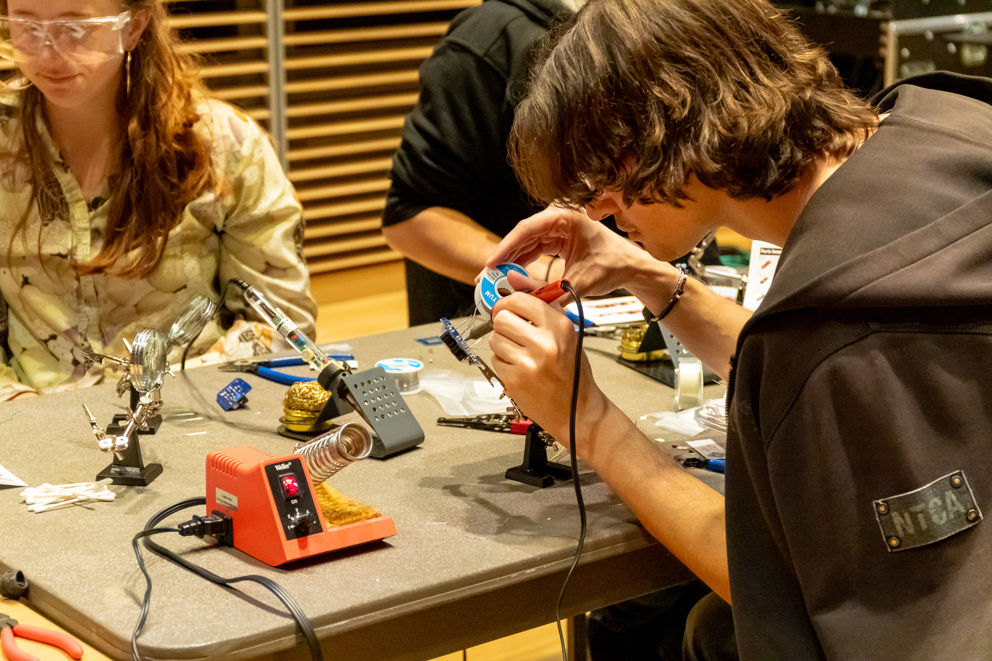 SFCM's microphone building class.
