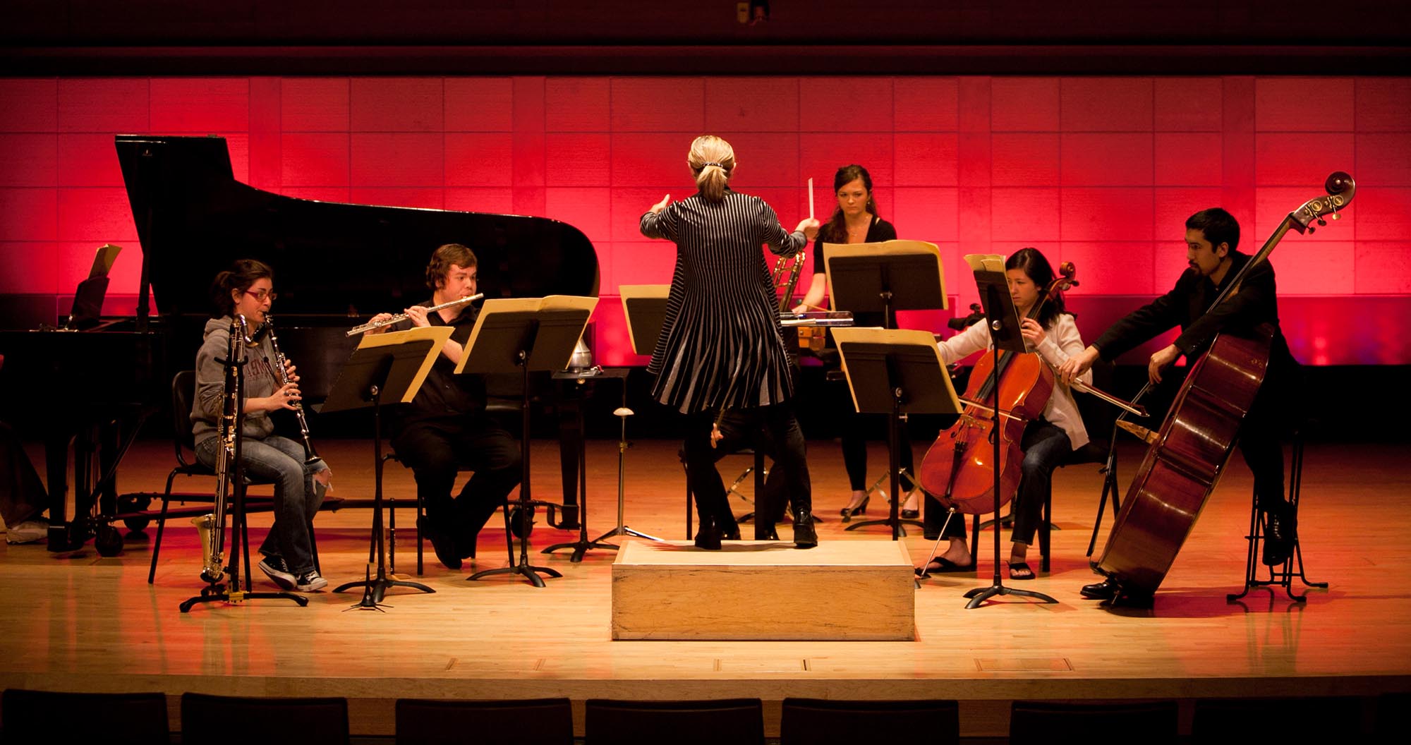 SFCM ensemble on stage