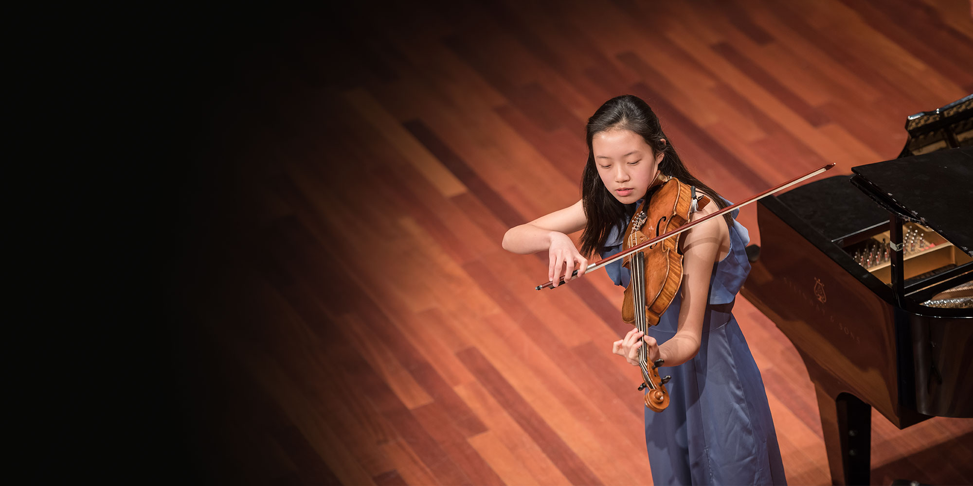 A SFCM Pre-College student violinist A SFCM Pre-College student violinist