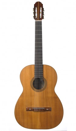 1917 Benito Ferrer guitar front