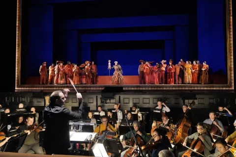 roberto kalb conducting SF opera 