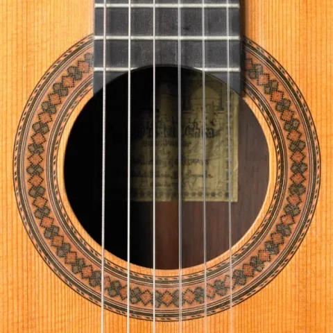 1968 Manuel de la Chica guitar rosette