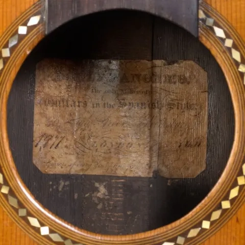 1837 Louis Panormo guitar label