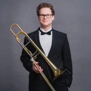 Michael Cox headshot