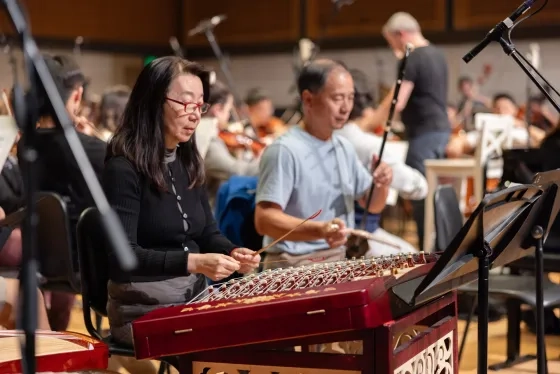 Chinese musicians playing 'Rhapsody in Blue'