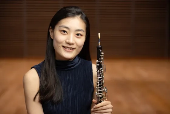 Anqi Zhou.