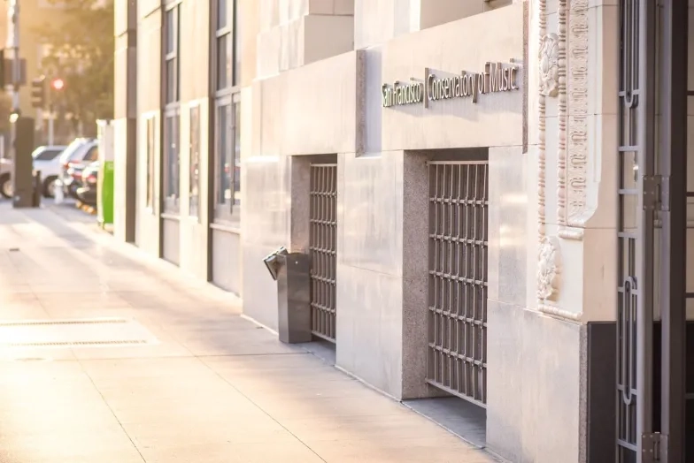 50 Oak building for SFCM