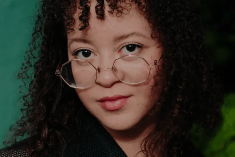 Alyx Henderson headshot