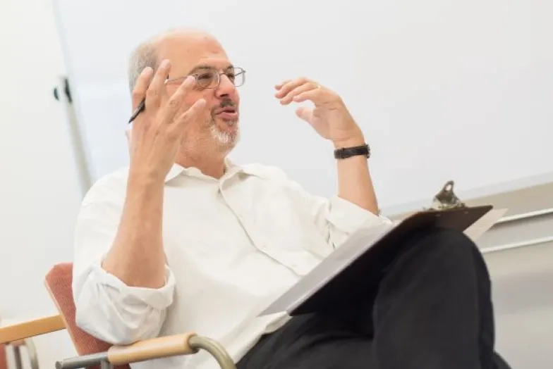 Joshua Kosman headshot