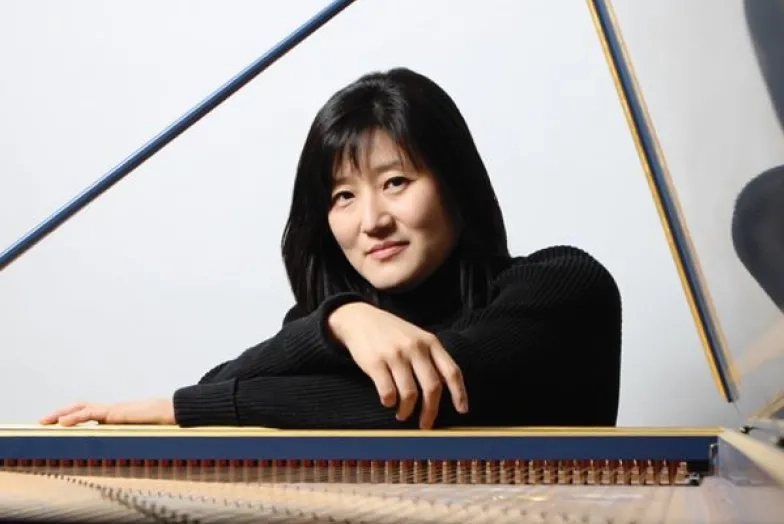 JungHae Kim headshot