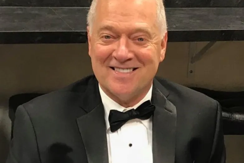 Michael Horsley headshot