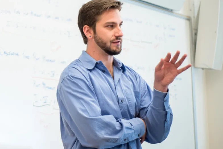 Stefan Cwik headshot