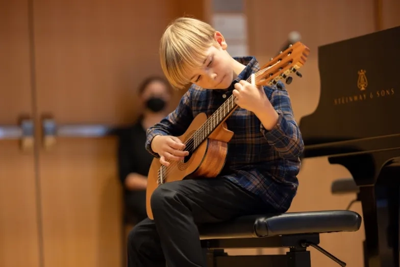 a pre college guitarist