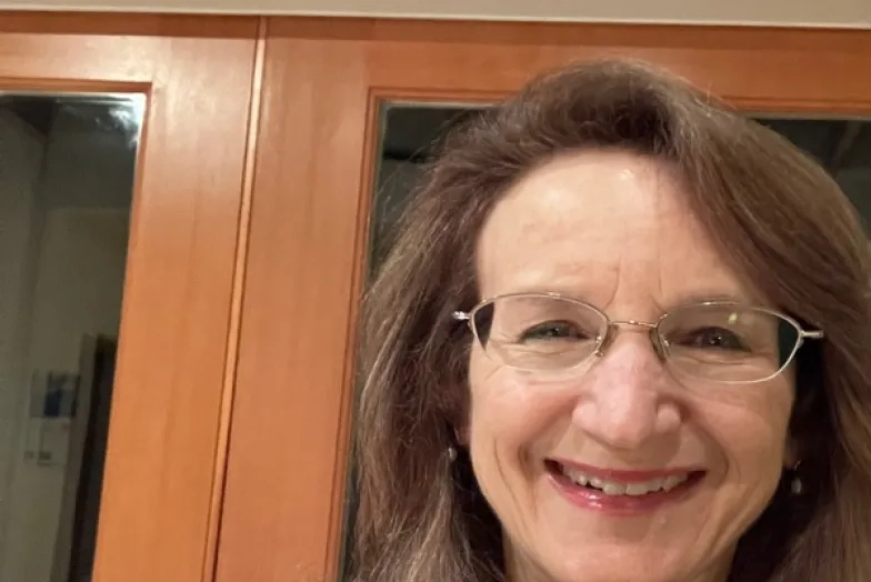 kerrilyn-renshaw-headshot