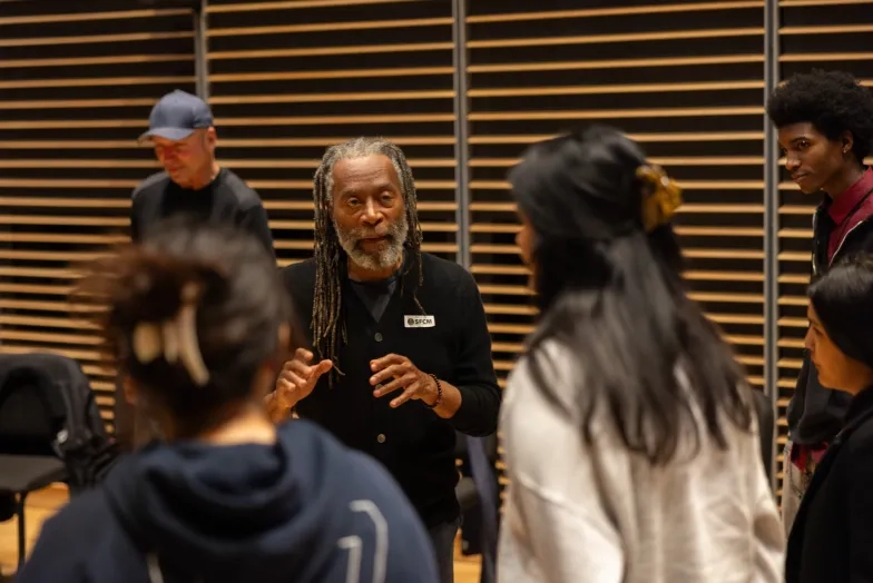 Bobby McFerrin works with SFCM students