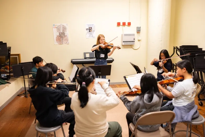 SFCM student Elizabeth Burch teaches at Presidio Middle School.