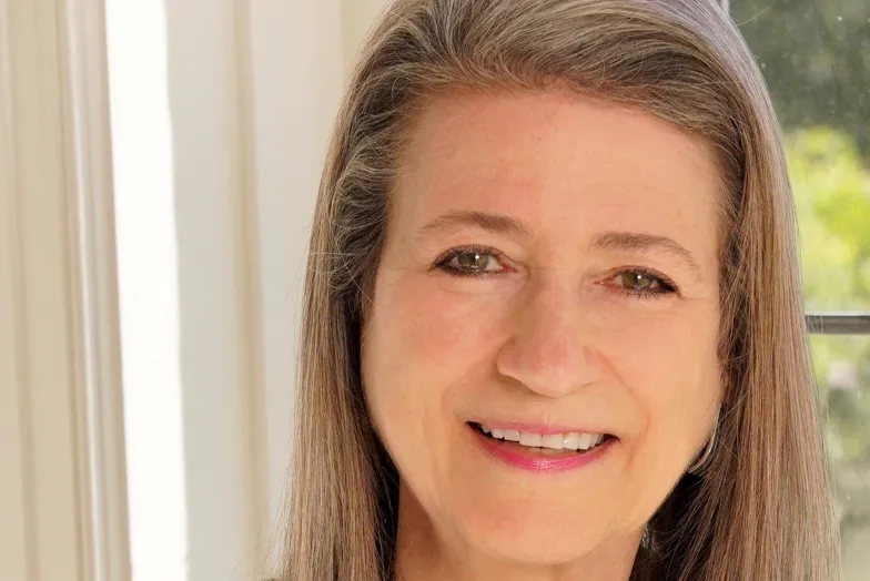 Patricia Kristof Moy headshot