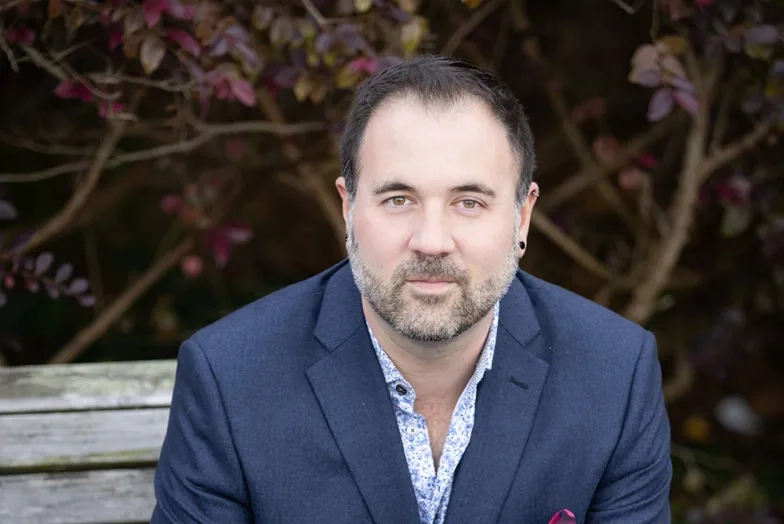 Robert Mollicone headshot