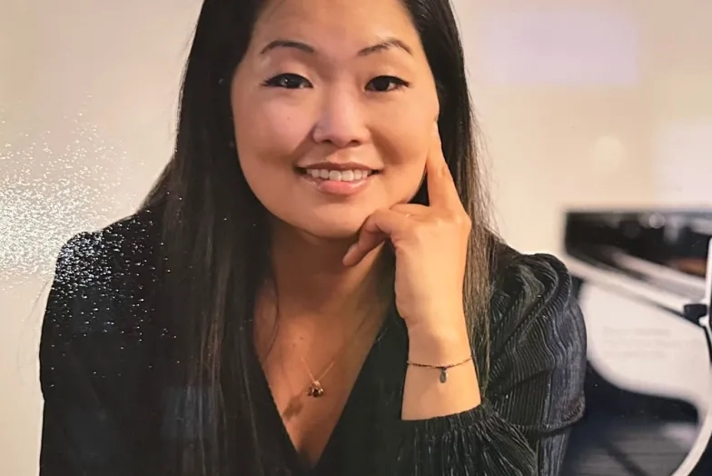 Sharon Kim headshot