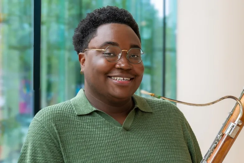 Joshua Elmore headshot