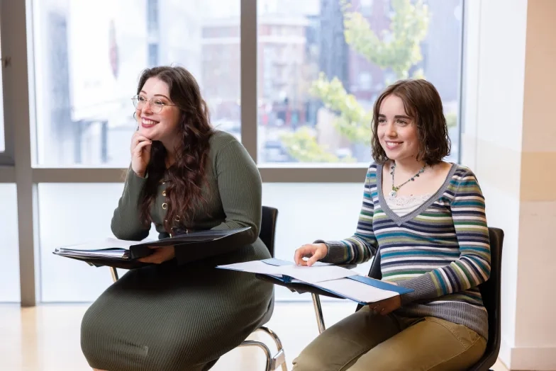 Students Sarah Harris and Zoey King.