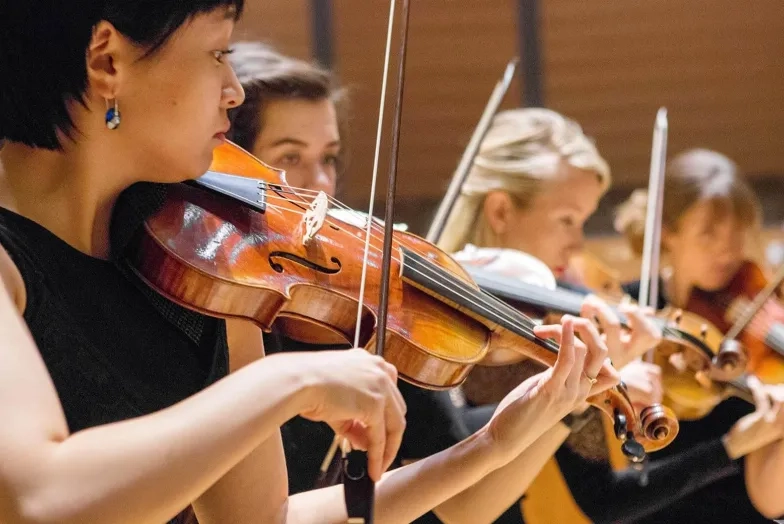 Historical Performance - Alumni