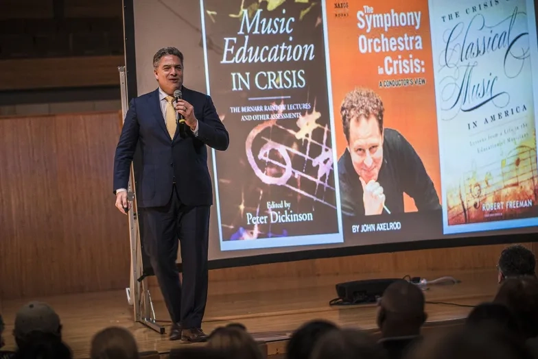 Photo of President David H. Stull at 2019 Convocation