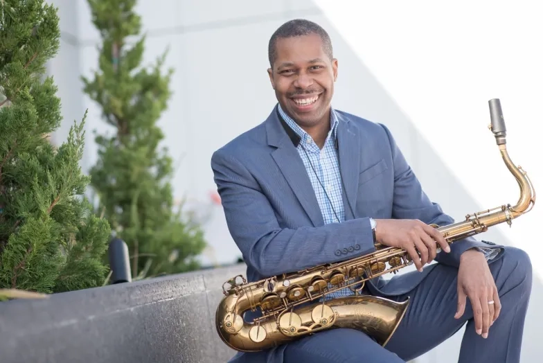 Jason Hainsworth Headshot