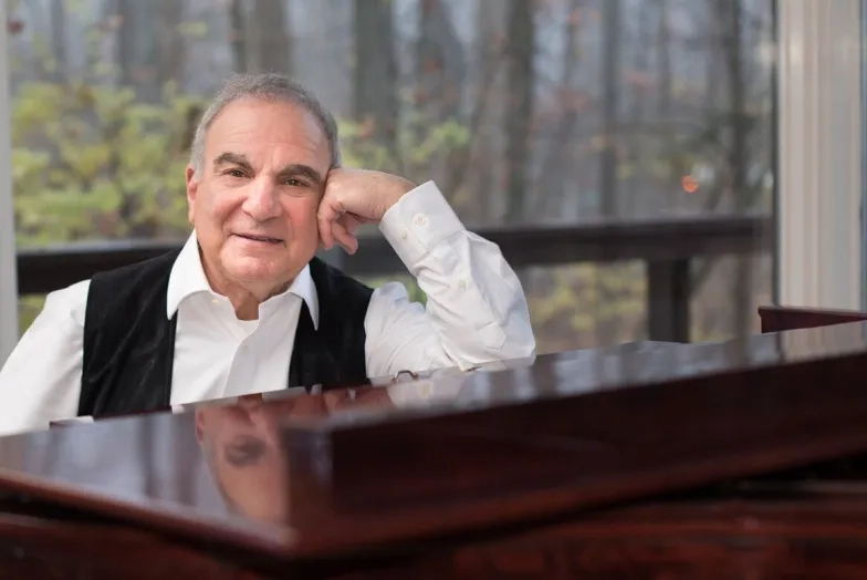 Martin Katz Headshot