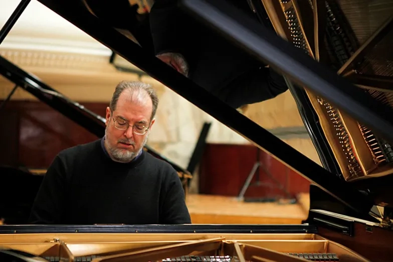 Garrick Ohlsson at Piano