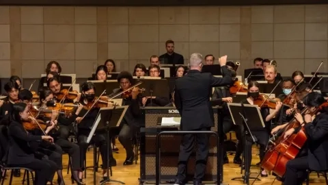 Edwin Outwater Conducting Orchestra